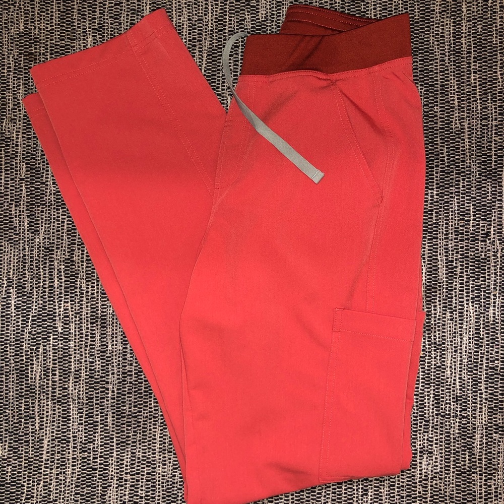 Figs clay scrub pants!
